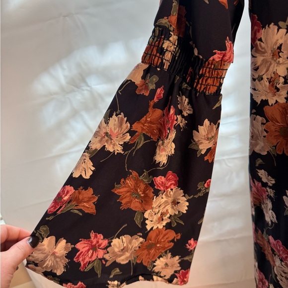 Peach Love California Blue Pink Bell Sleeve Halter Midi Sundress - Picture 2 of 8